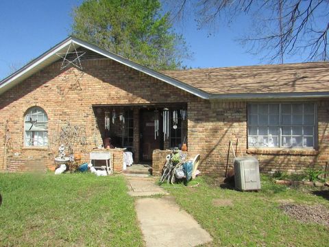 Homes For Sale - 1601 E Hwy 31<br/> Kilgore, TX 75662