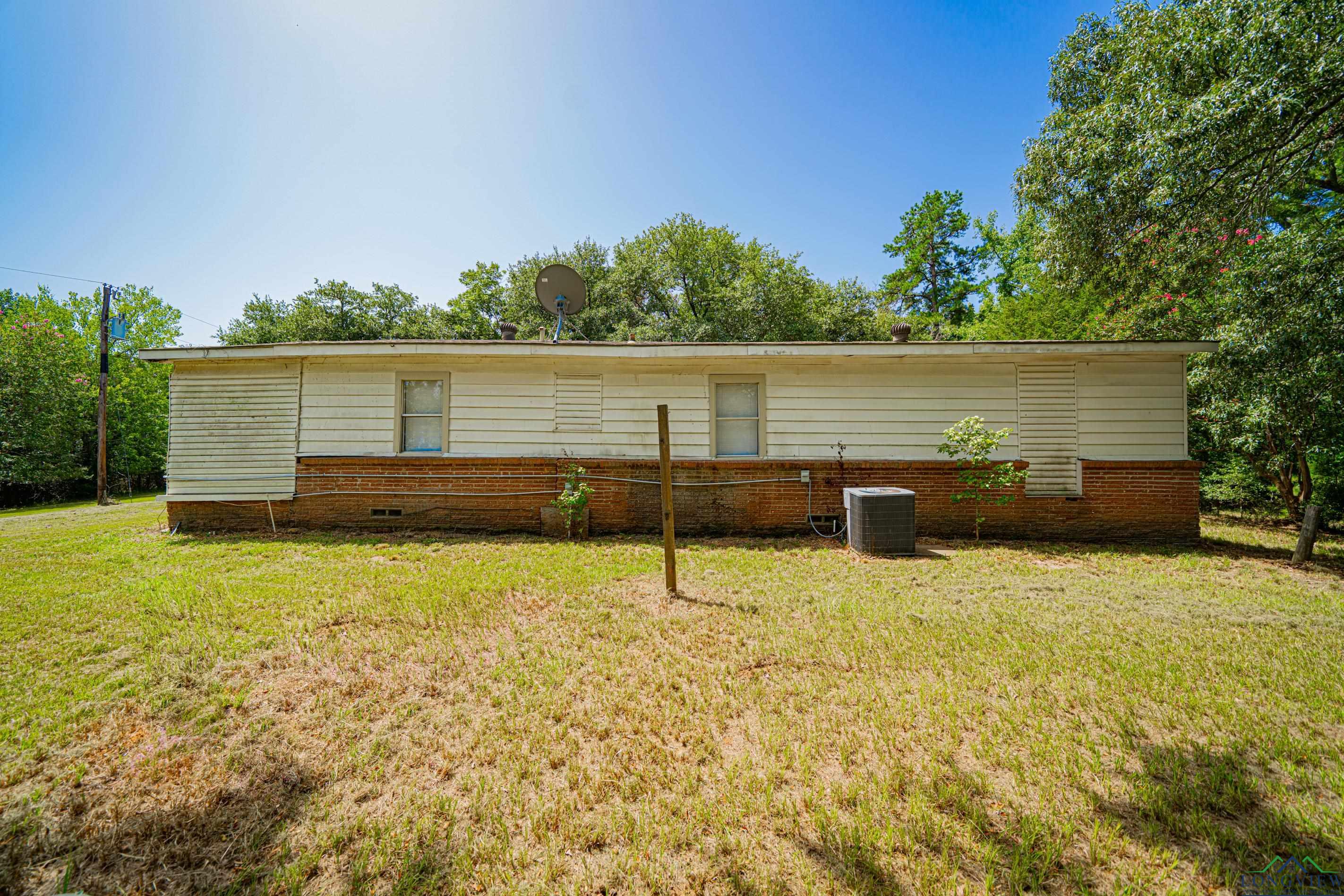 2052 N Phillips Springs Rd, Gladewater, Texas image 19