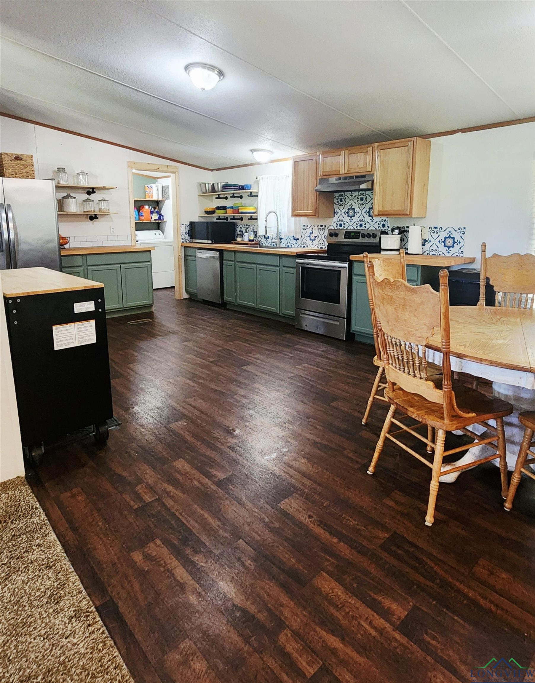1807 Private Road 4214, Gilmer, Texas image 5