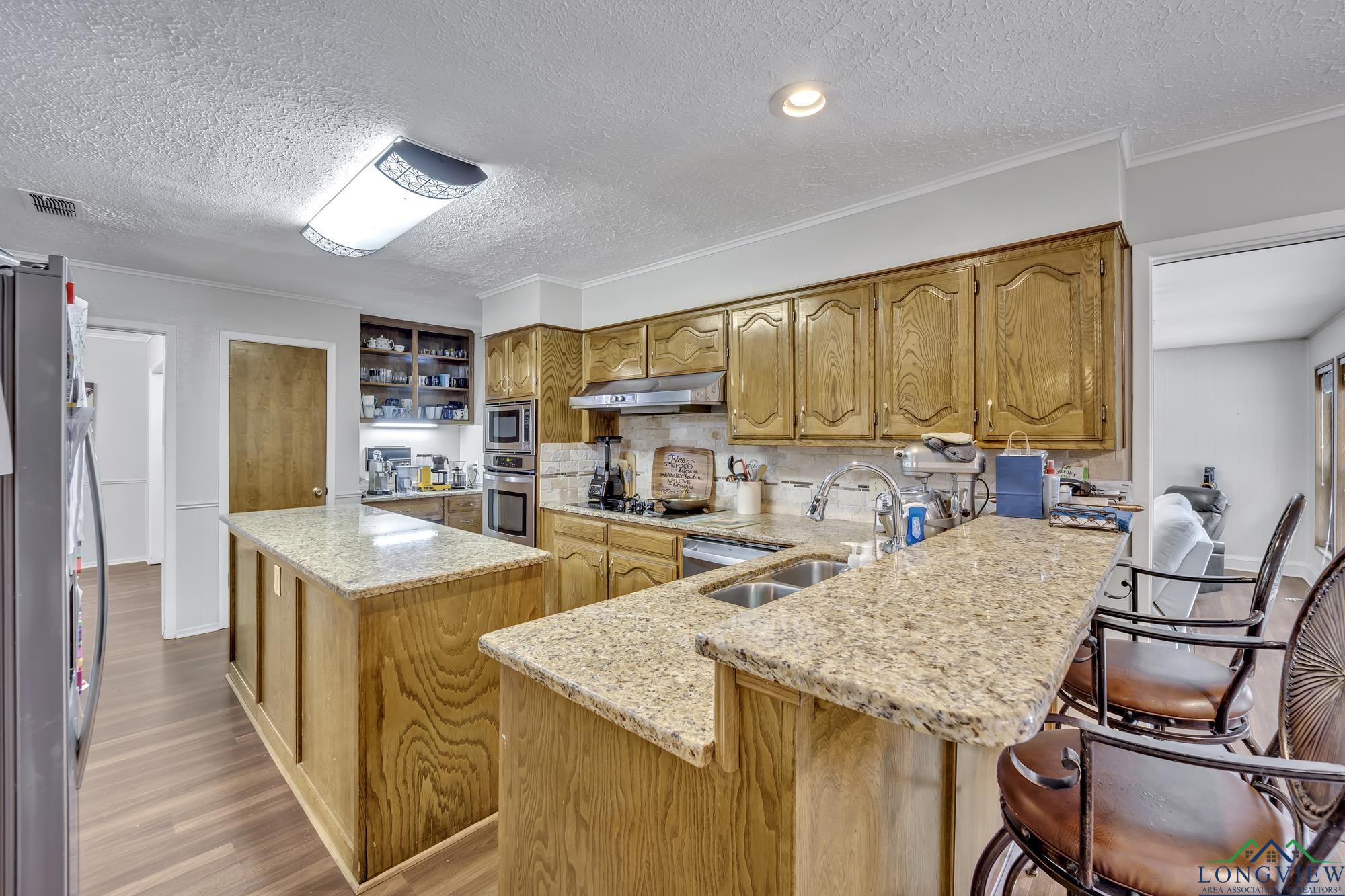202 Timberlane Dr, Carthage, Texas image 12