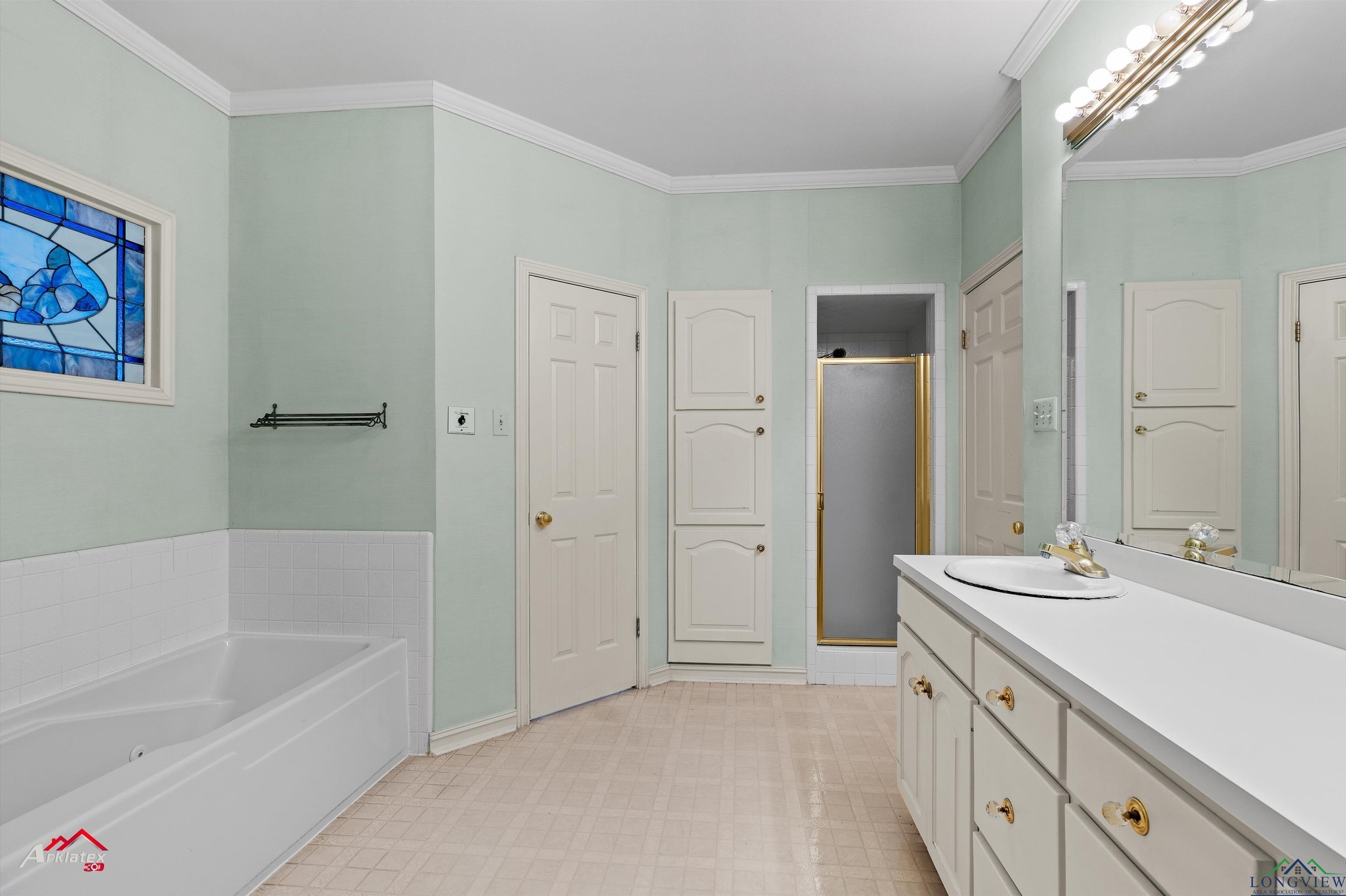 825 University Dr, Carthage, Texas image 19