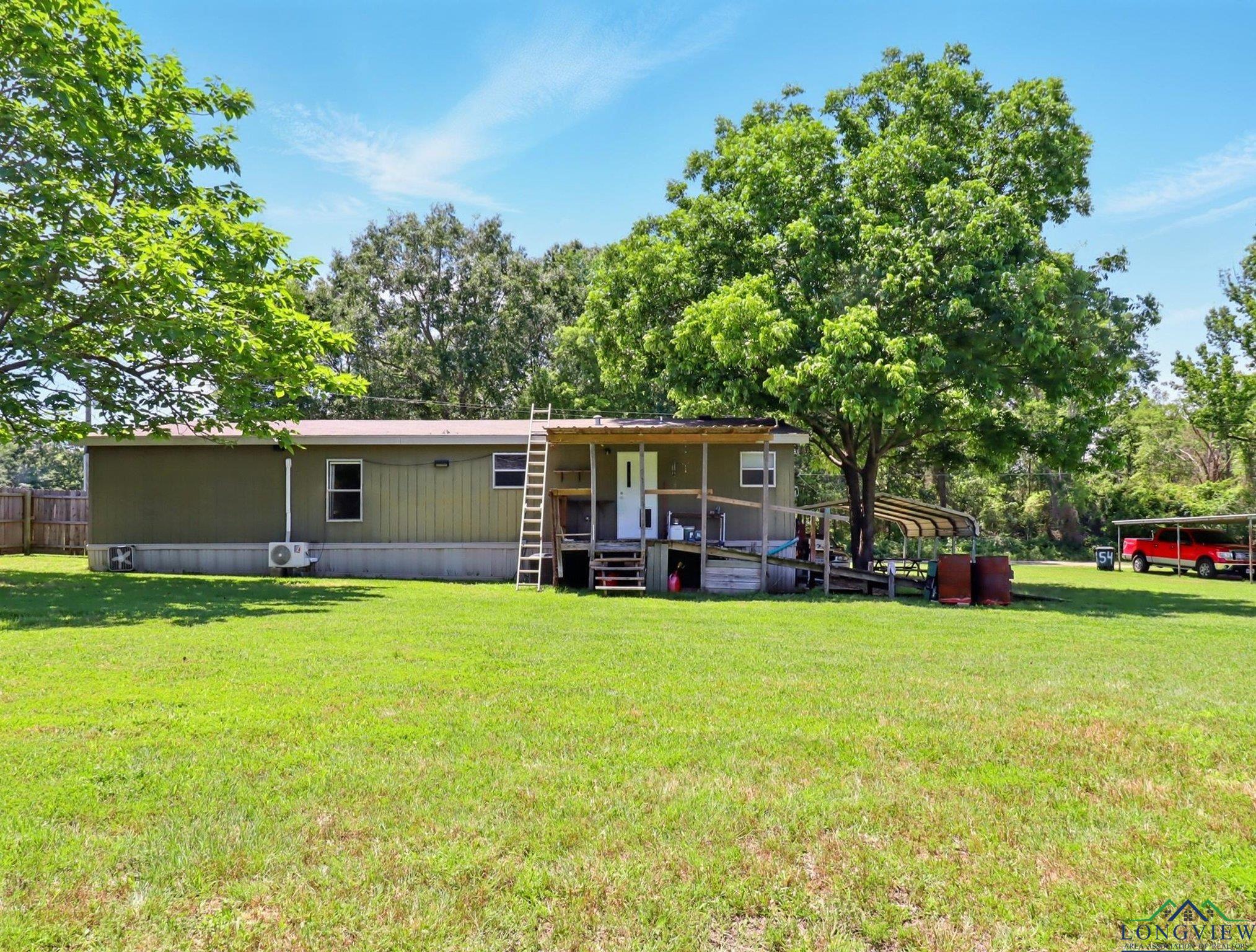 112 Melody Dr, Gladewater, Texas image 25