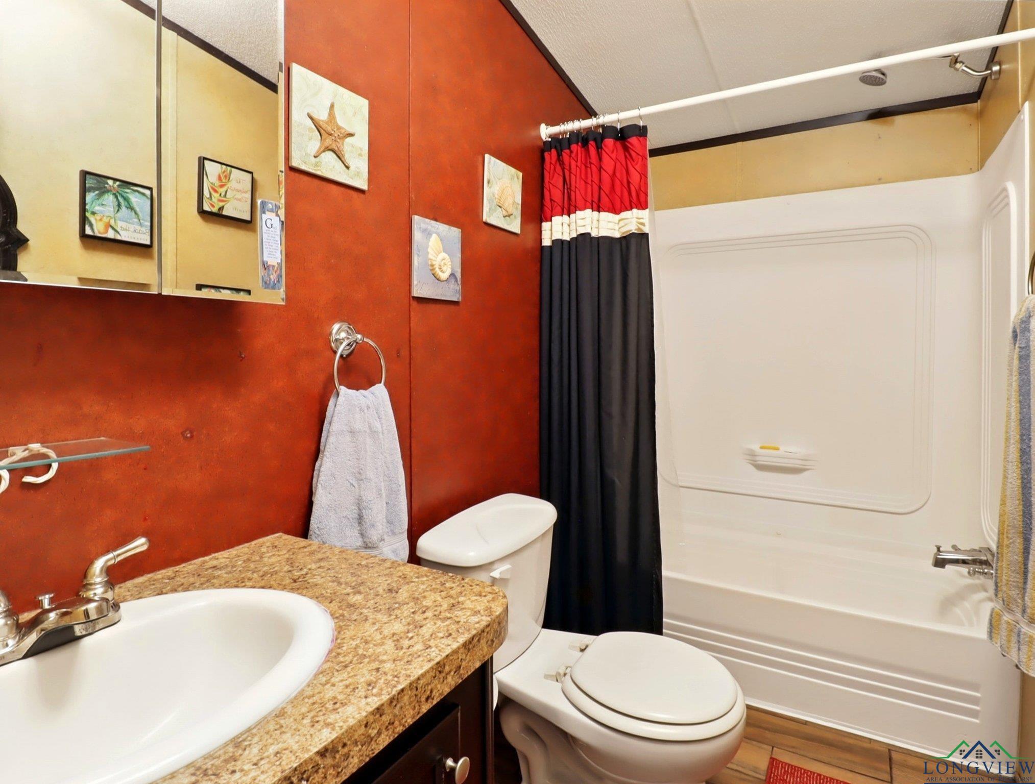 112 Melody Dr, Gladewater, Texas image 23