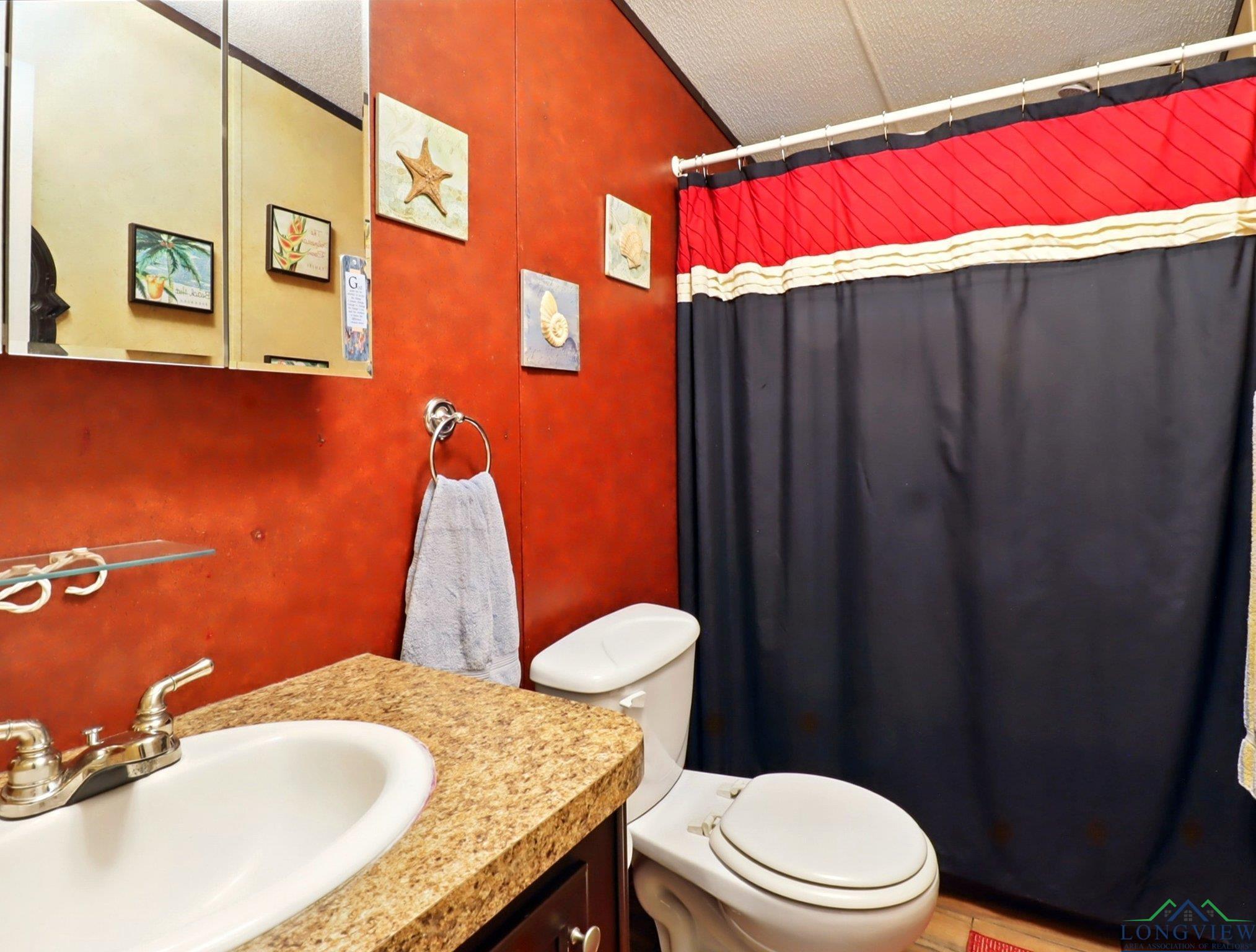 112 Melody Dr, Gladewater, Texas image 22