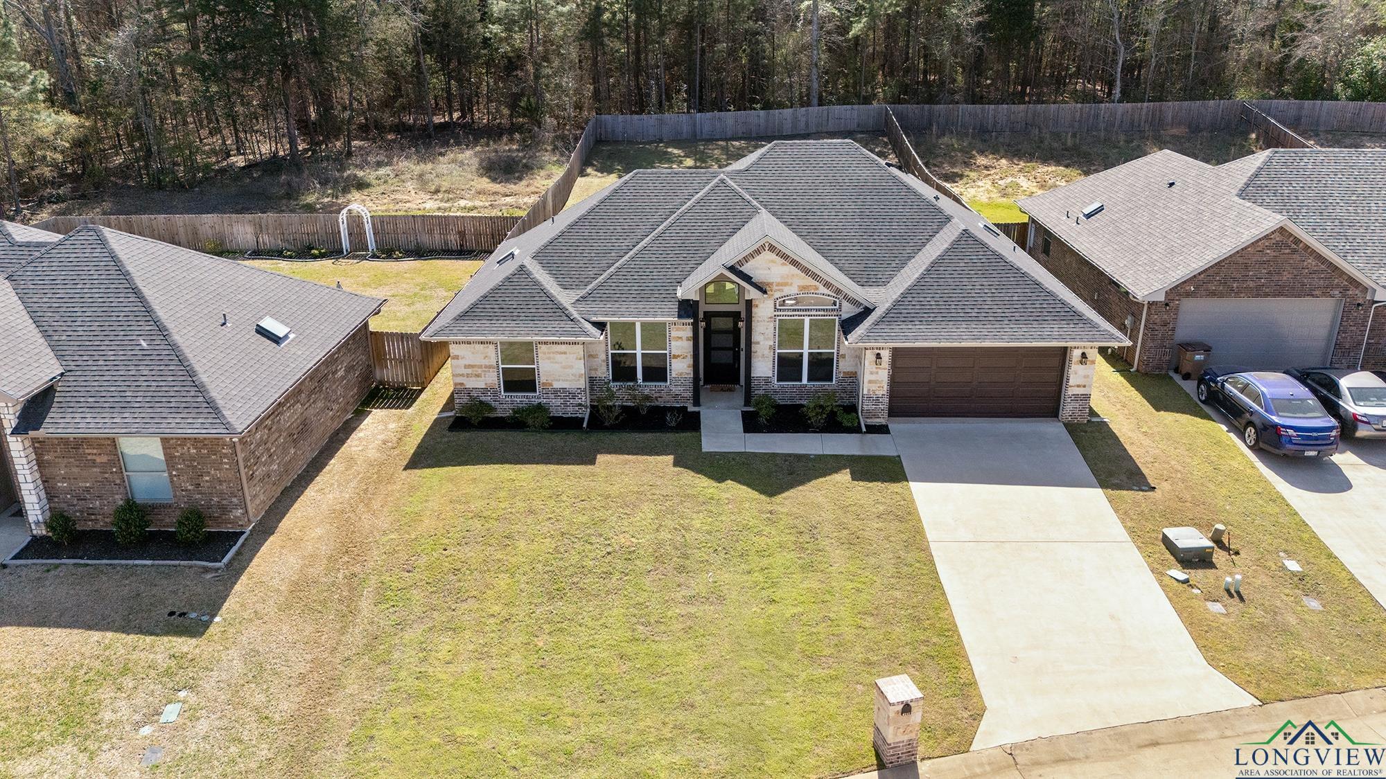 2242 Rana Park, Tyler, Texas image 2