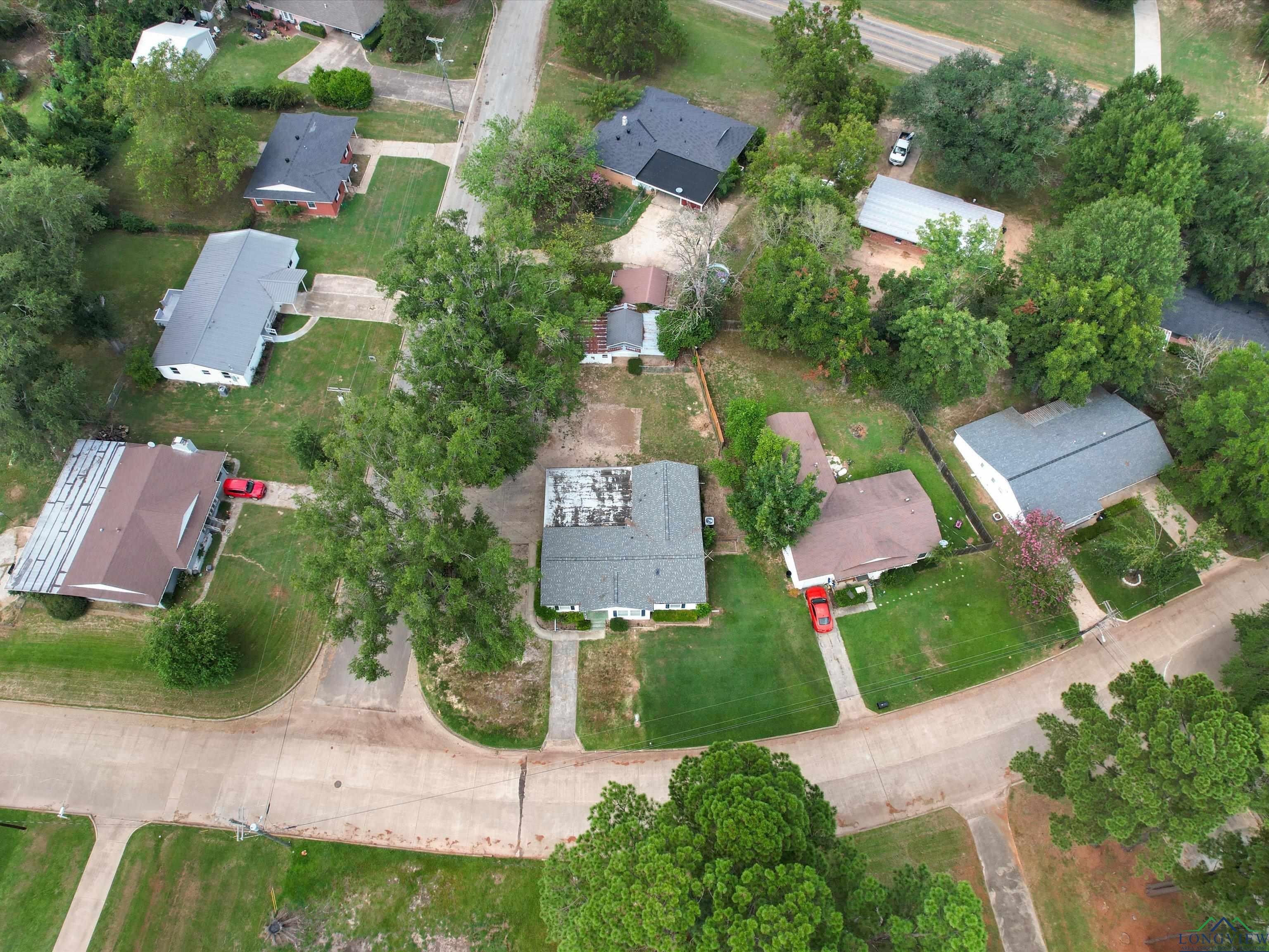 105 Candy Drive, Pittsburg, Texas image 3