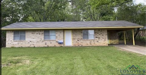 A home in Daingerfield