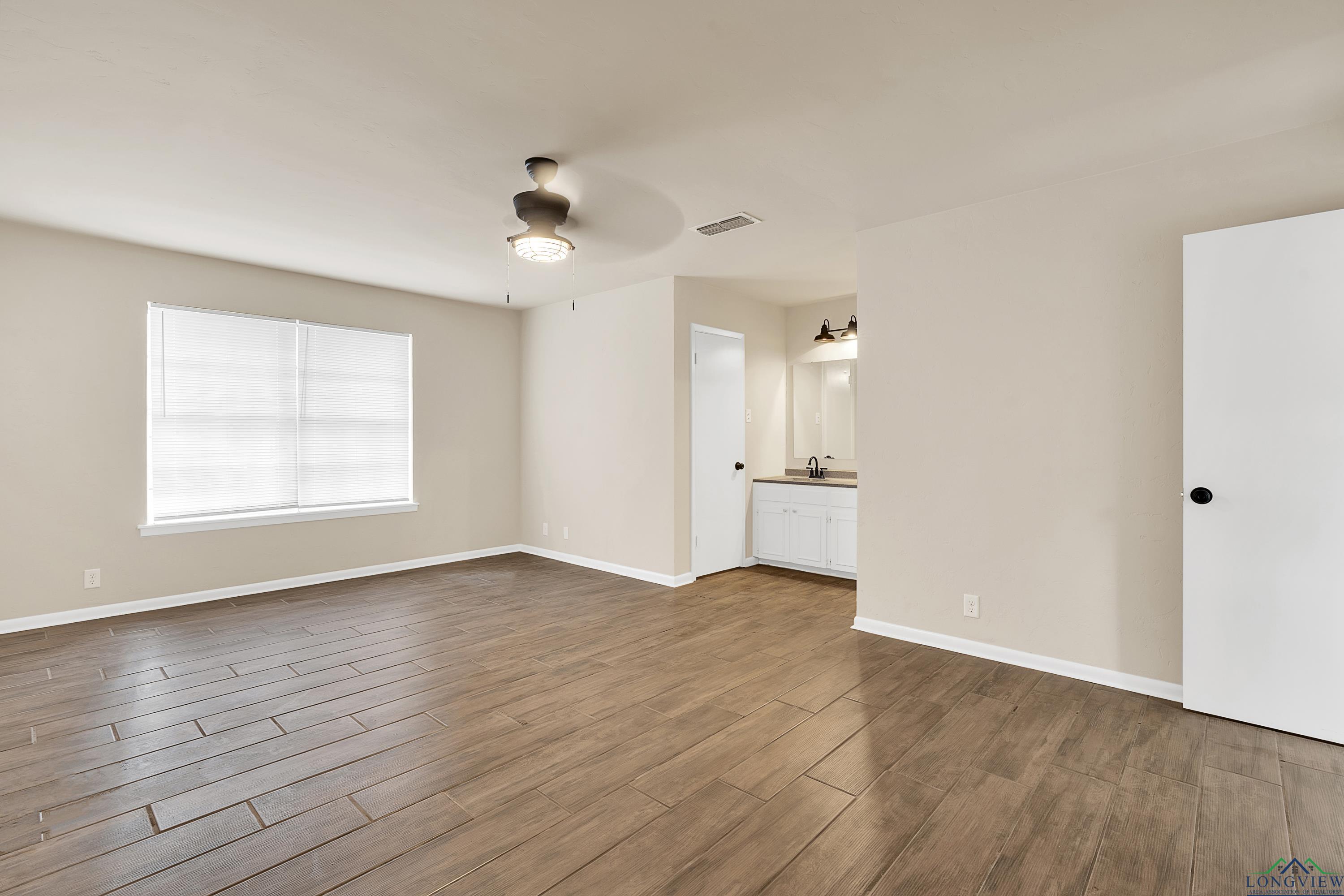 801 Myrtle St, Longview, Texas image 10