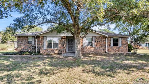 A home in Gilmer