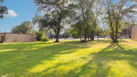 Vacant Land For Sale - 434 N Fredonia St<br/> Longview, TX 75601