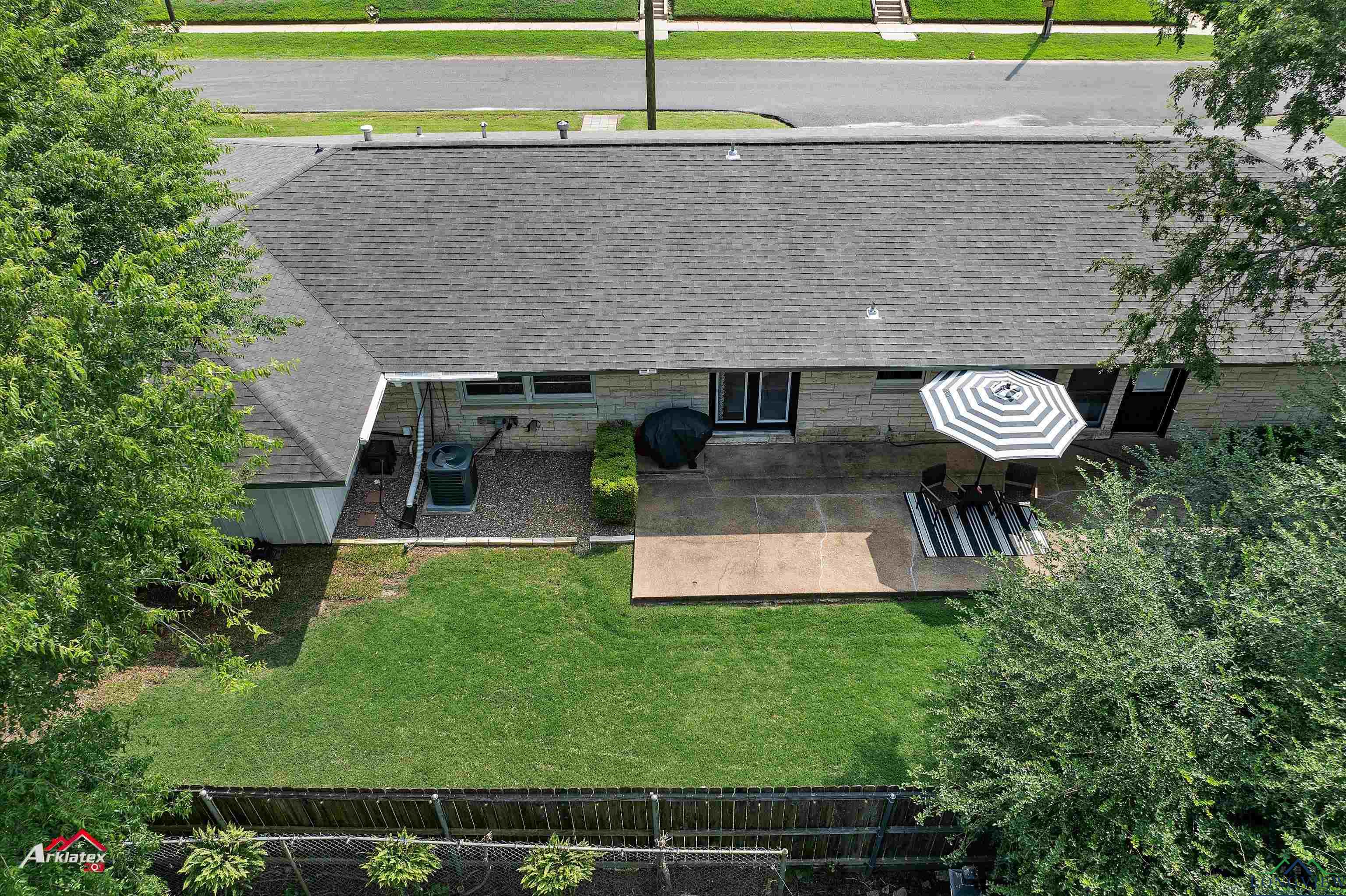 108 N Jackson Street, Jefferson, Texas image 32