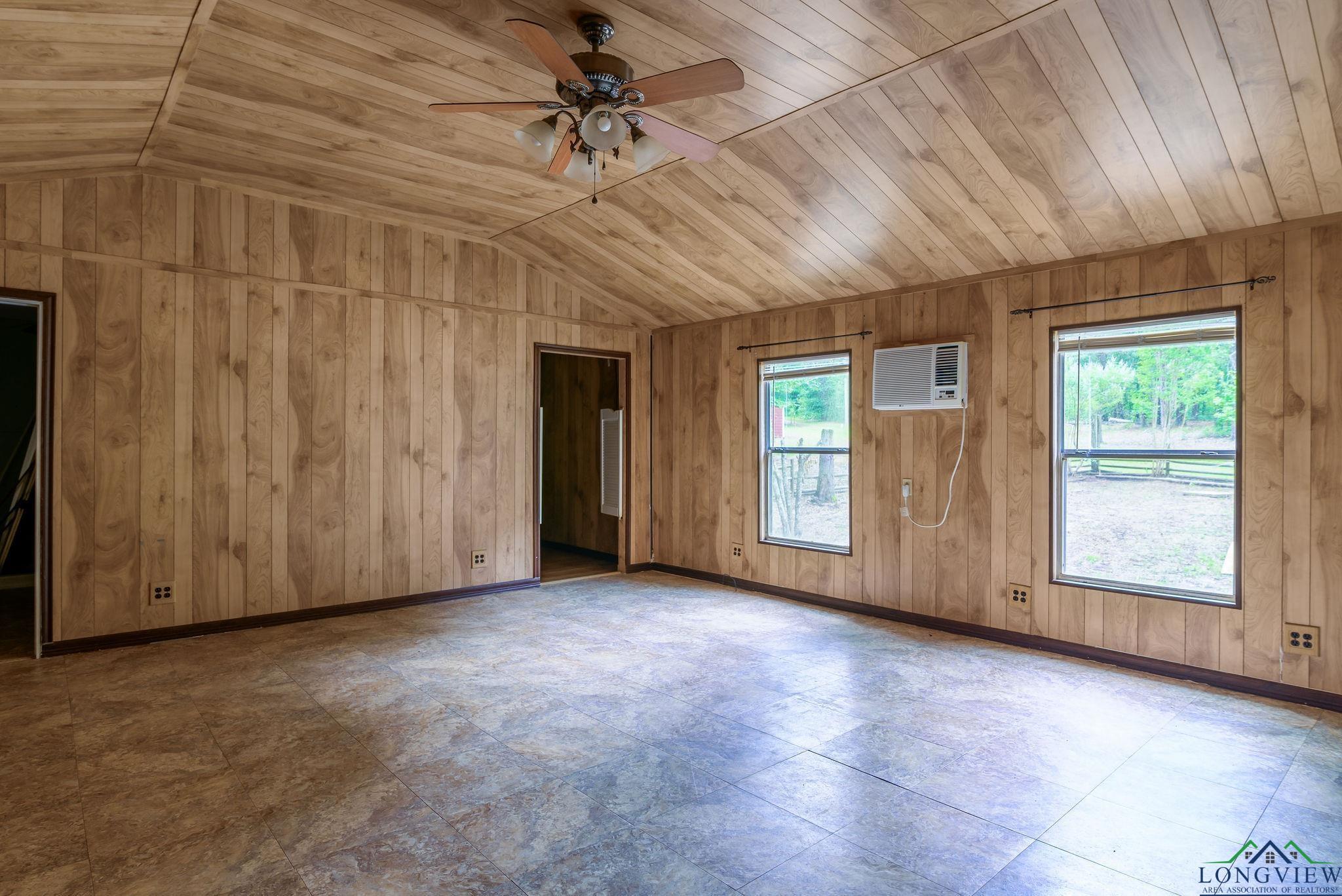 1738 White Cedar Rd, Big Sandy, Texas image 15