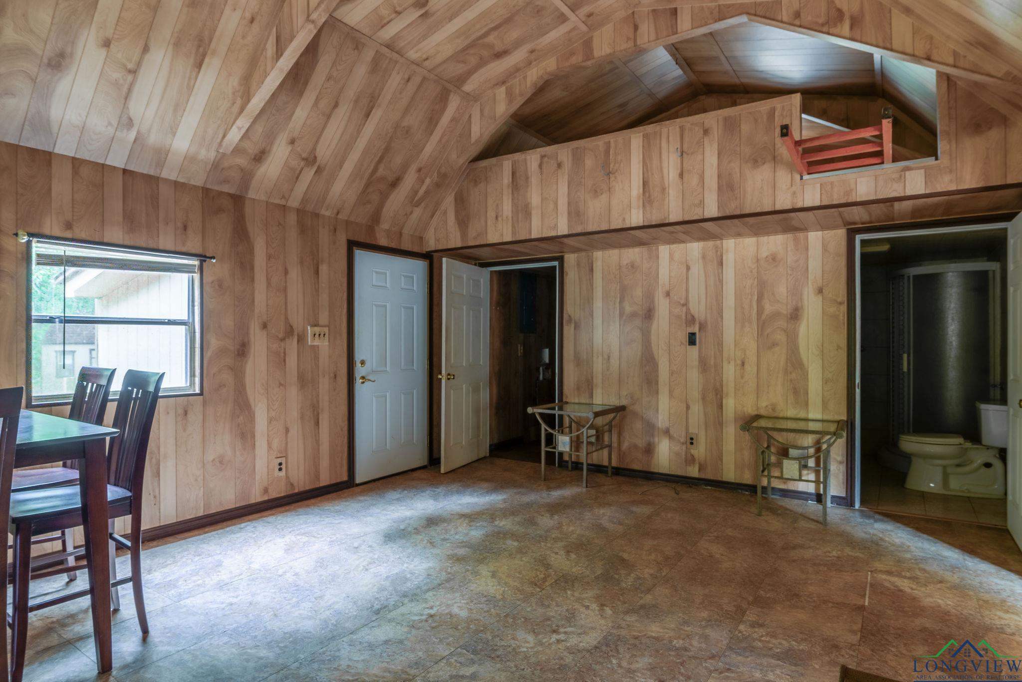 1738 White Cedar Rd, Big Sandy, Texas image 8