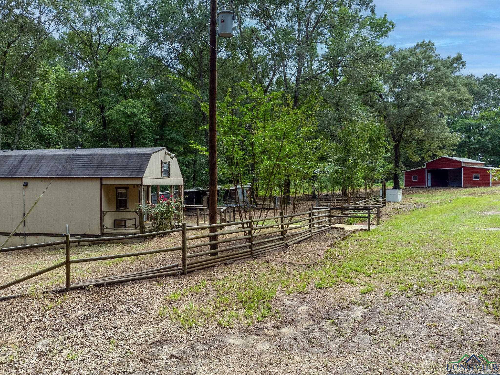 1738 White Cedar Rd, Big Sandy, Texas image 26