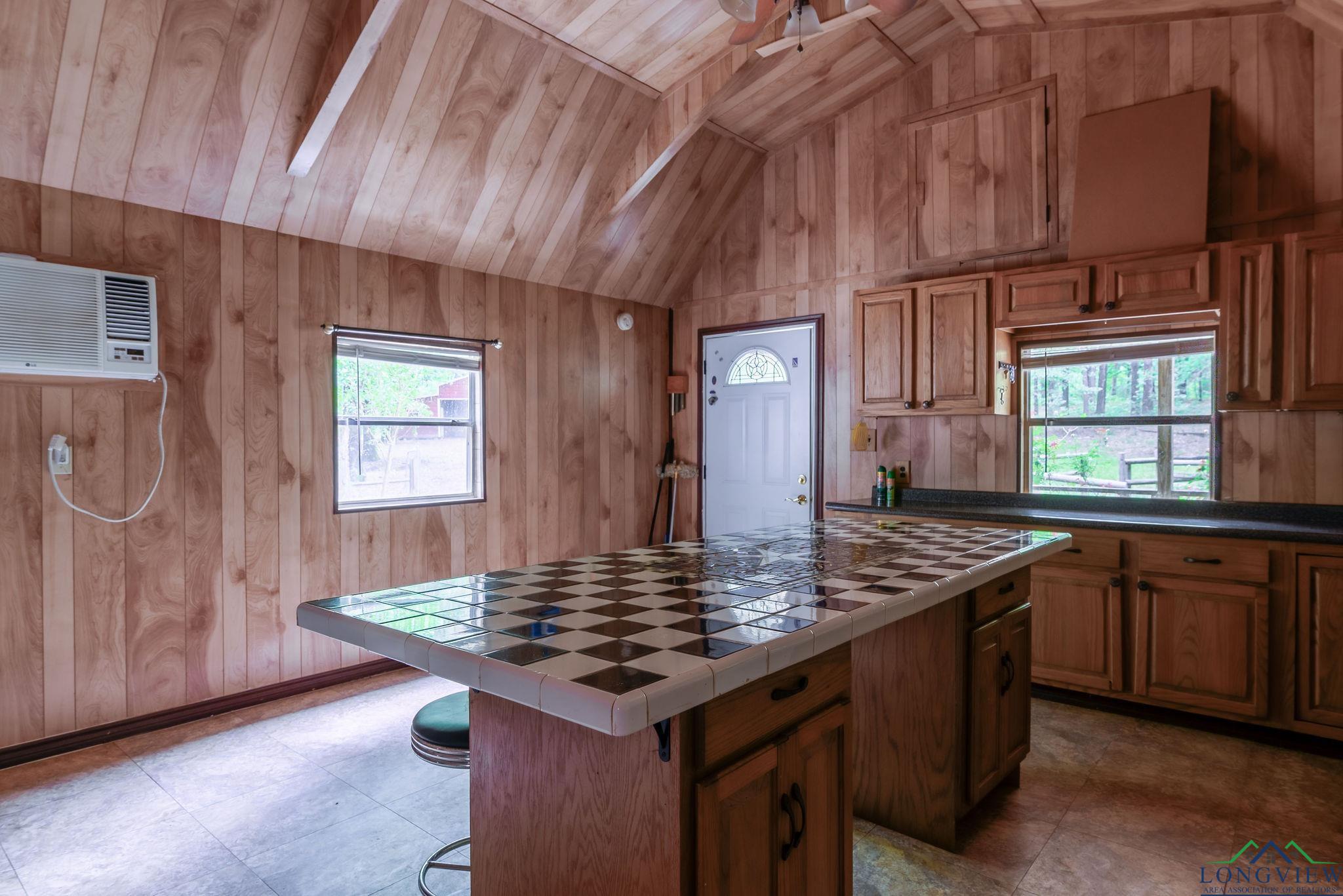 1738 White Cedar Rd, Big Sandy, Texas image 7