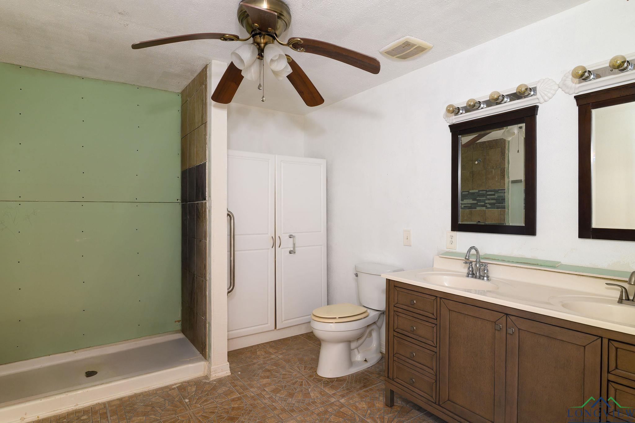 1738 White Cedar Rd, Big Sandy, Texas image 19