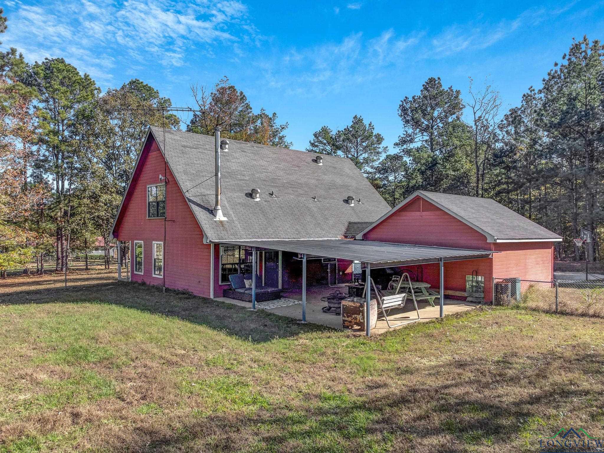 1680 Strong Rd, Diana, Texas image 14