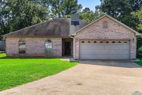 Homes For Sale - 821 Alta Street<br/> Gregg County, Longview, TX 75604