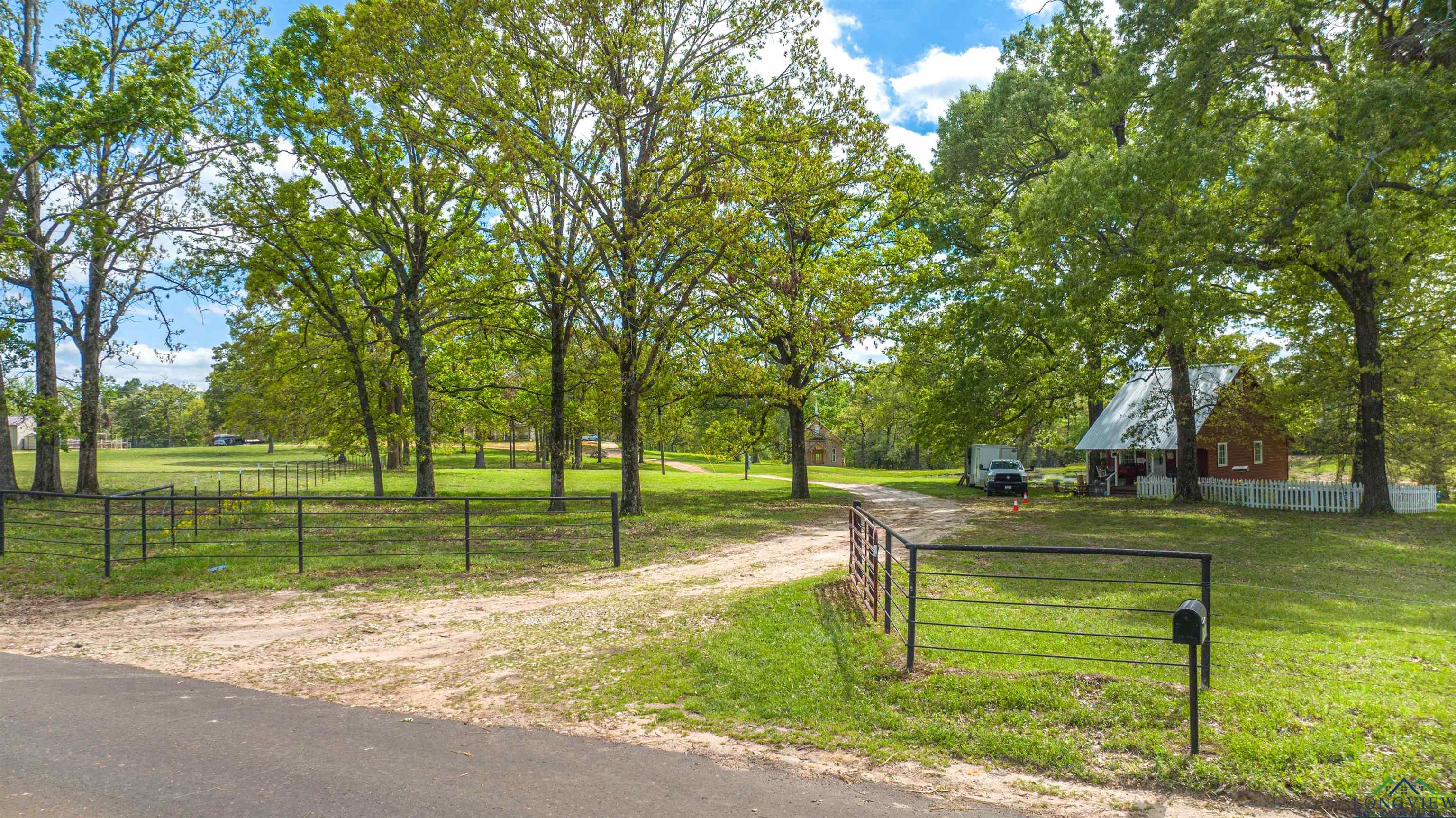 1546 Paw Paw Rd, Gilmer, Texas image 5