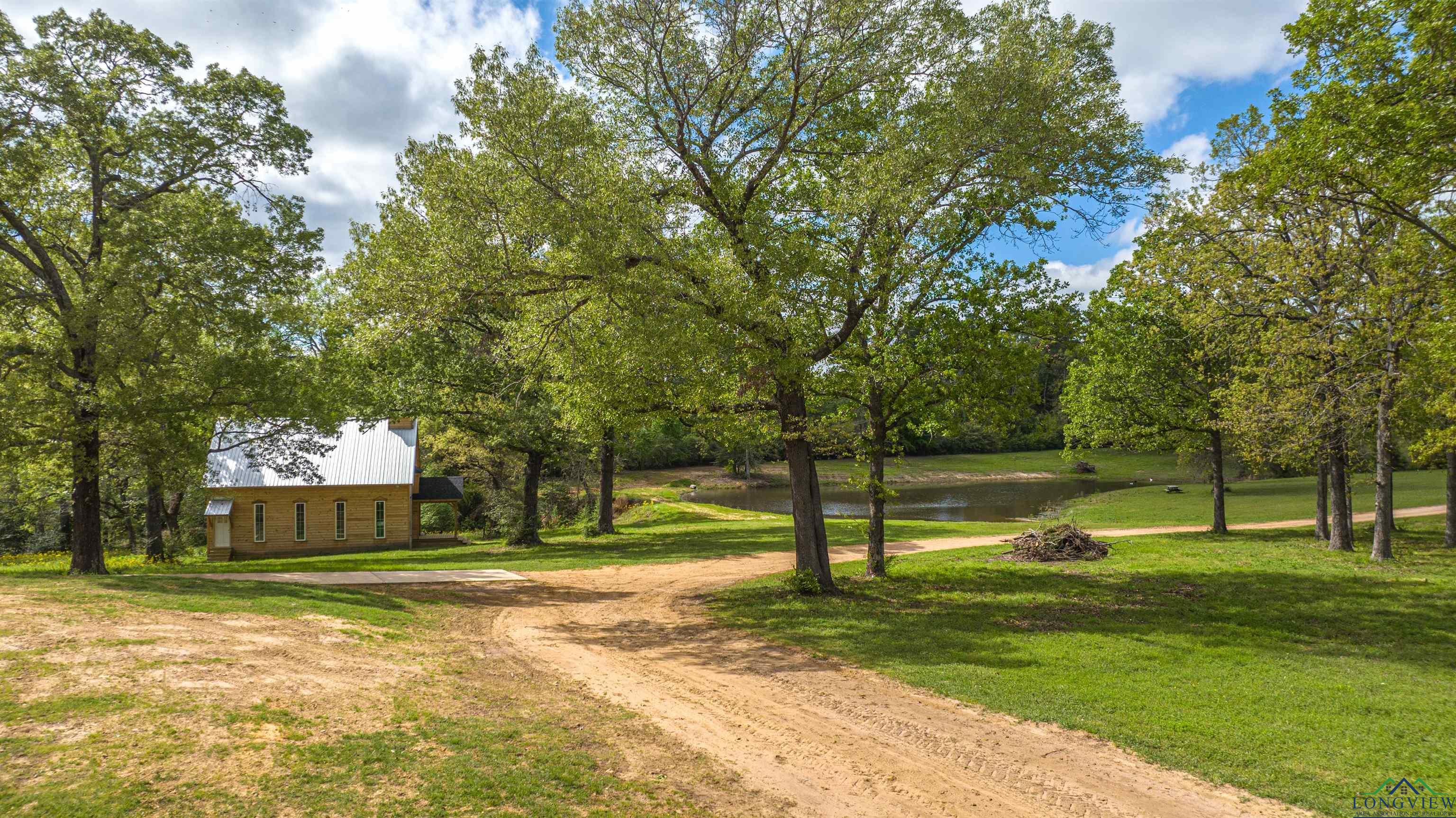 1546 Paw Paw Rd, Gilmer, Texas image 3