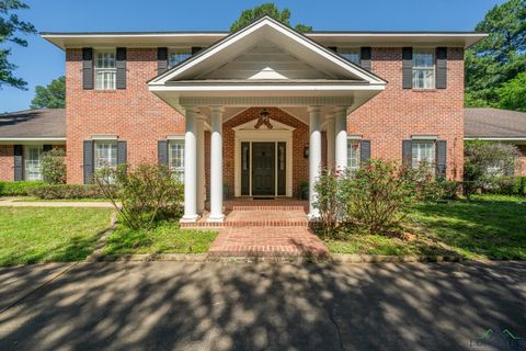 A home in Longview