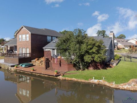 A home in Longview