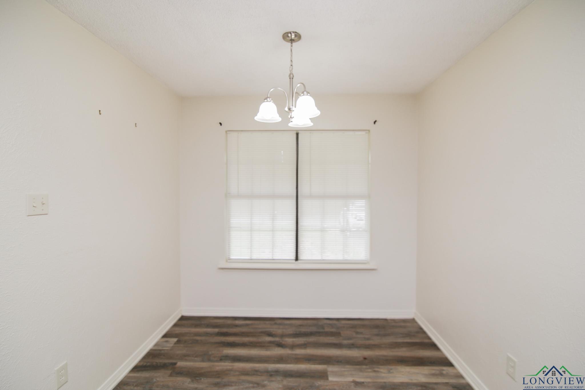 1085 Private Road 5860, Yantis, Texas image 11