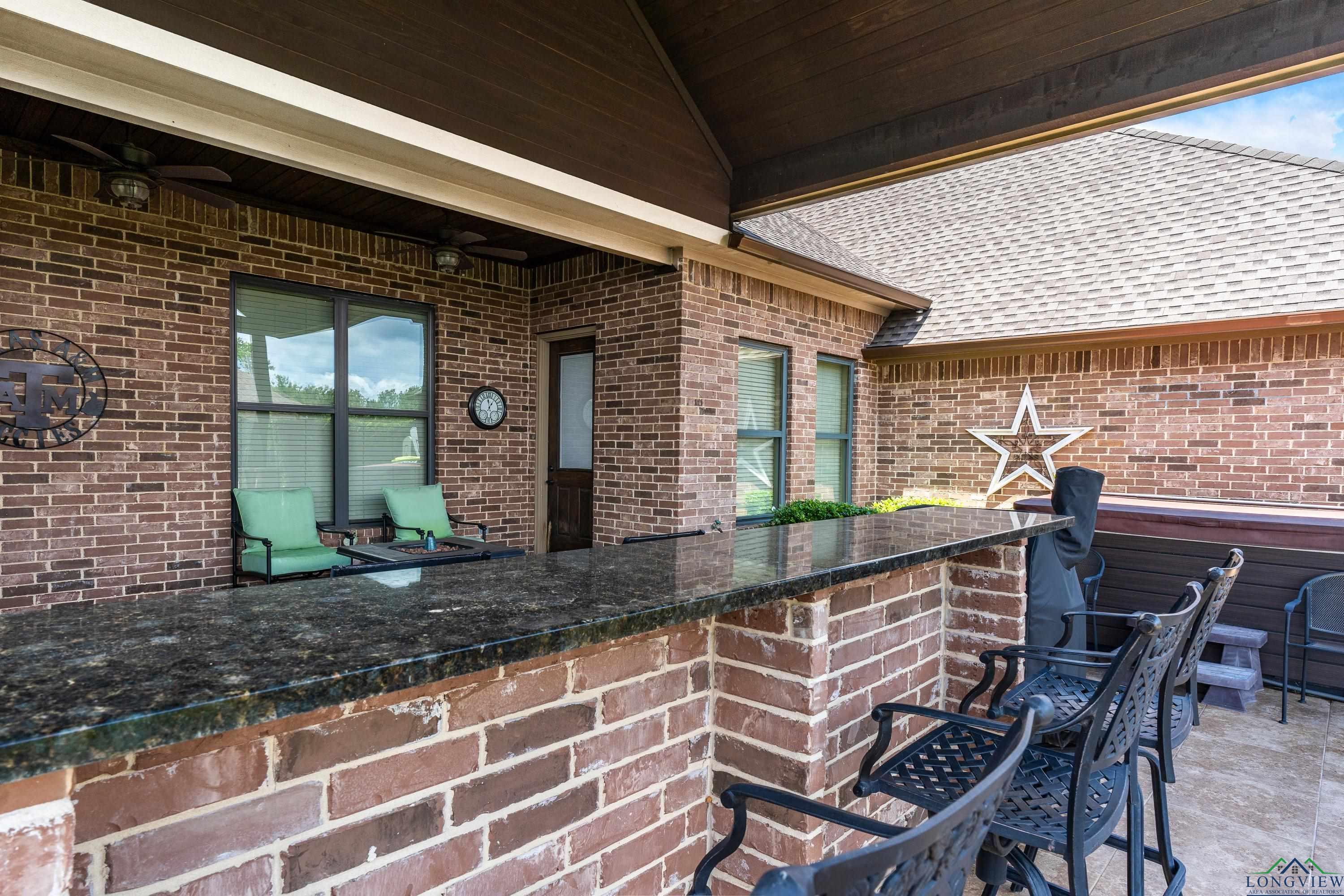 1624 Olympic Dr, Longview, Texas image 35