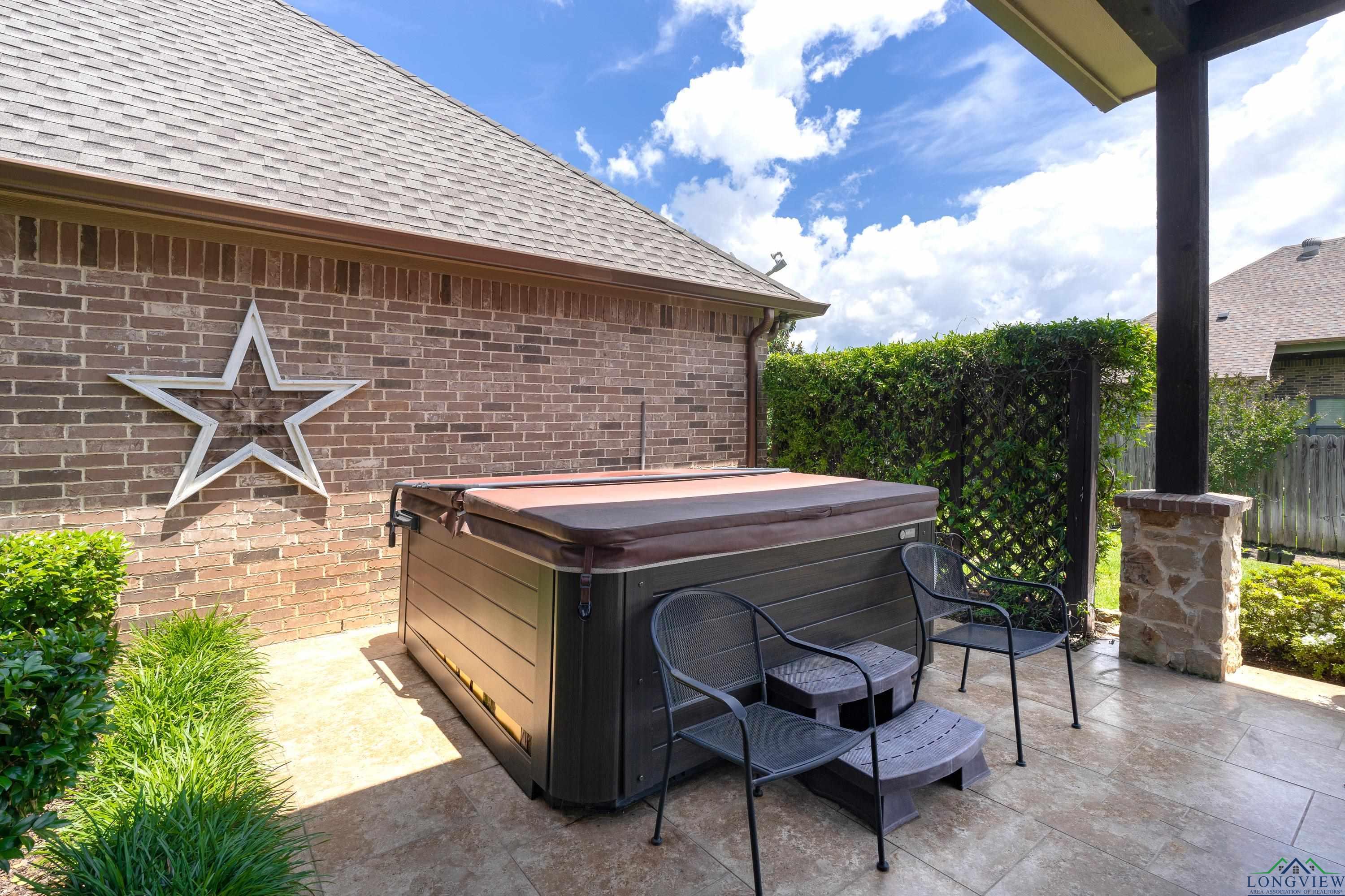 1624 Olympic Dr, Longview, Texas image 33
