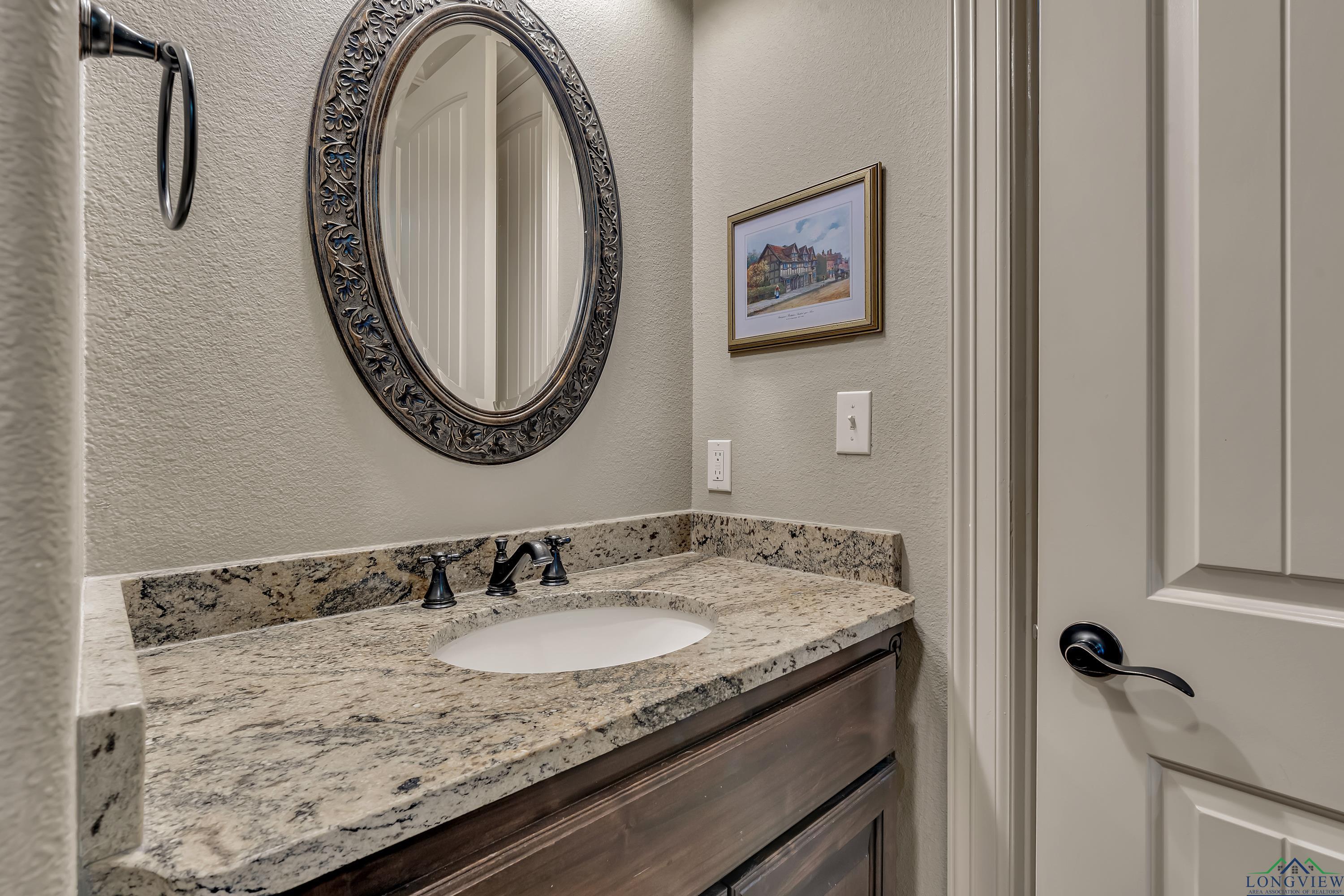1624 Olympic Dr, Longview, Texas image 25