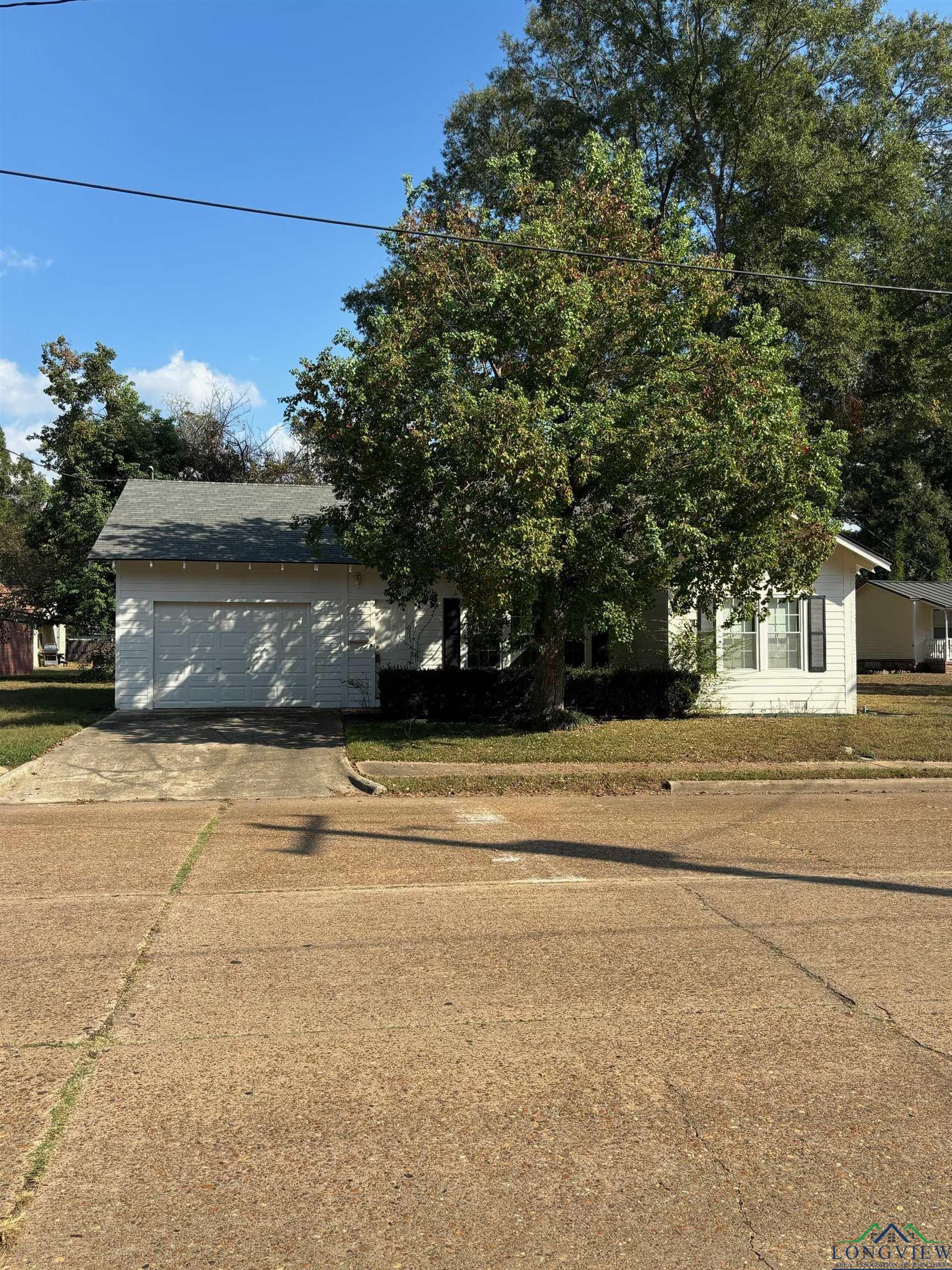 308 N Alley Street, Jefferson, Texas image 3