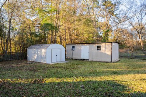 A home in White Oak