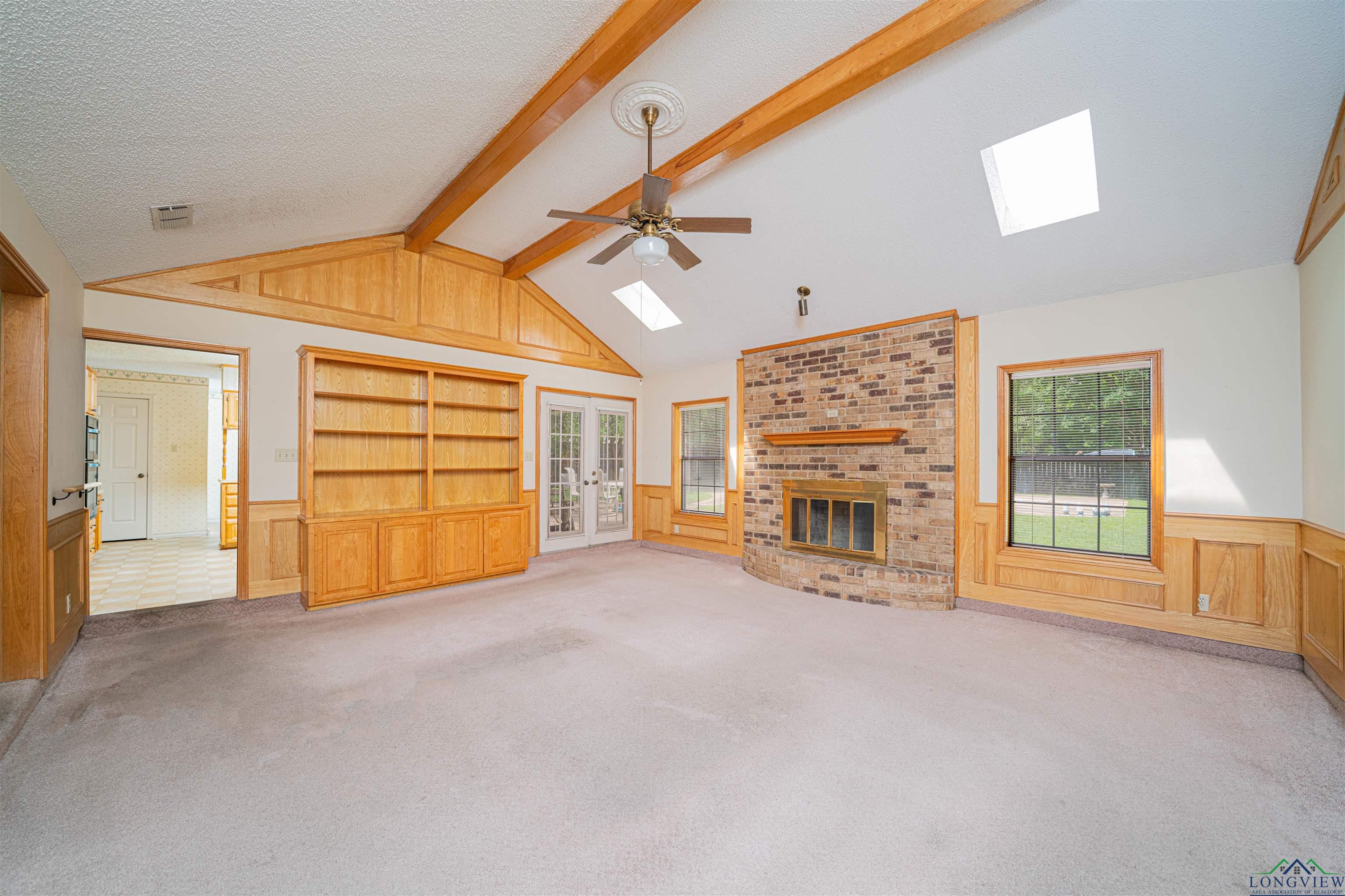 3714 Bill Owens Pkwy, Longview, Texas image 2