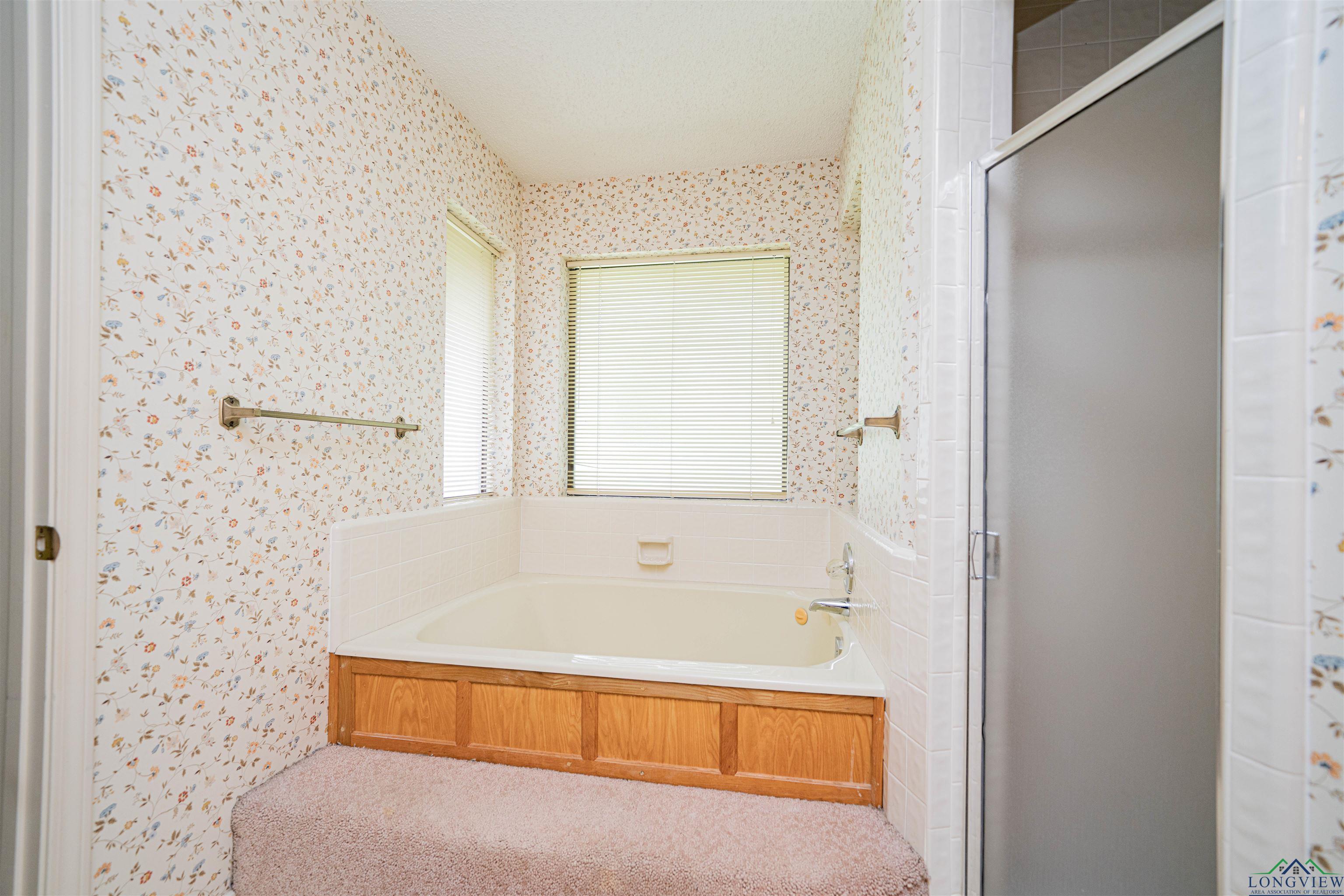 3714 Bill Owens Pkwy, Longview, Texas image 17