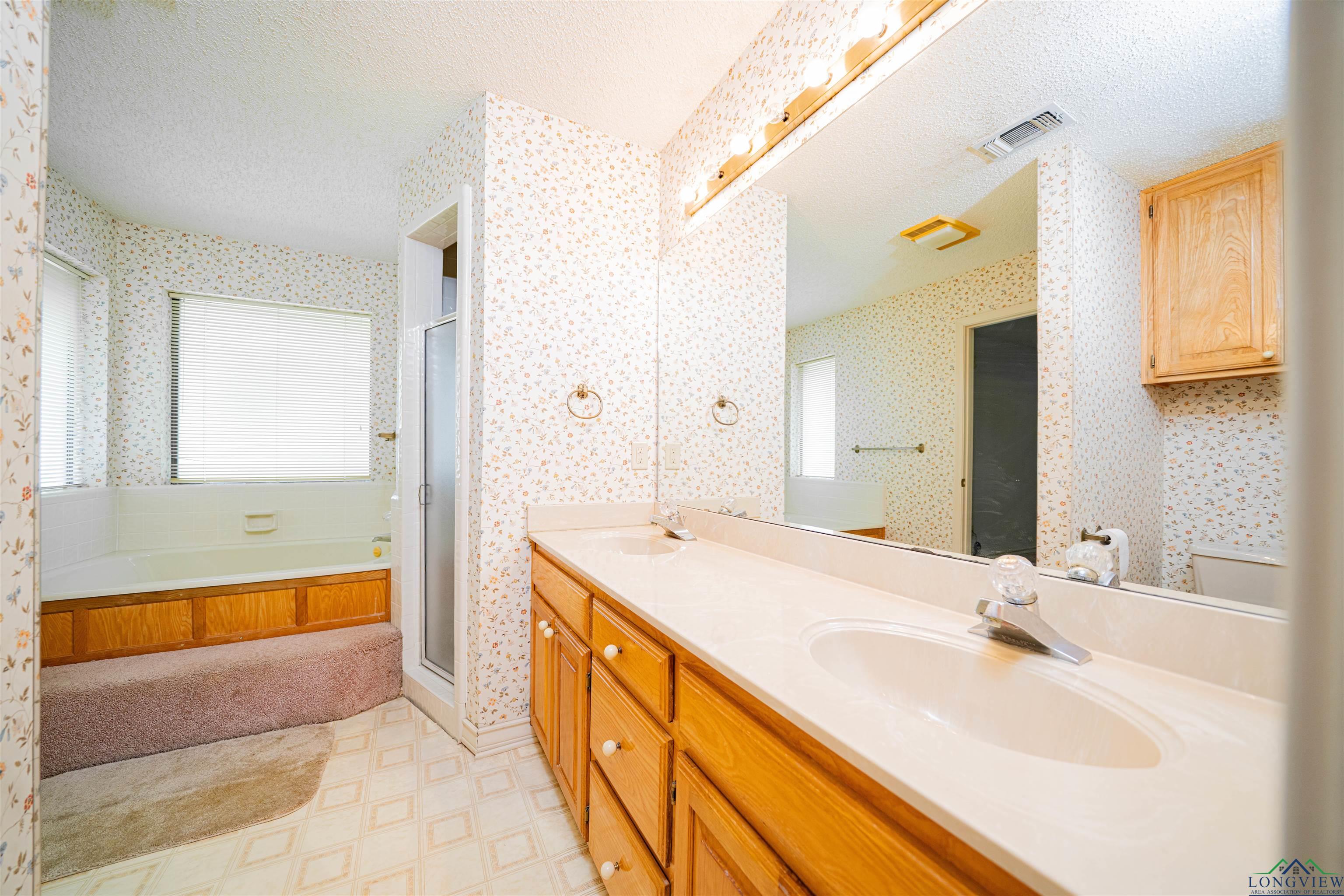 3714 Bill Owens Pkwy, Longview, Texas image 16