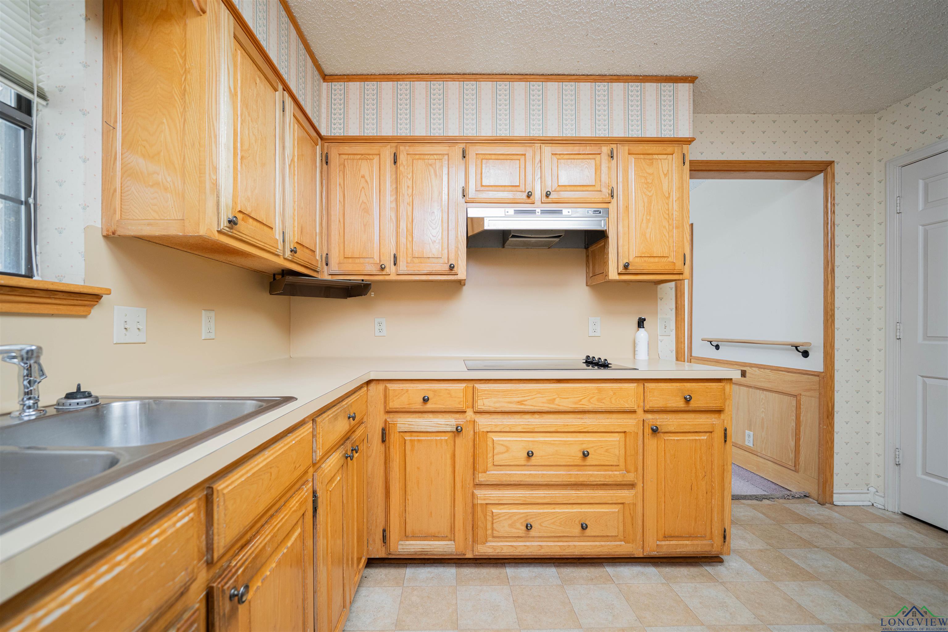 3714 Bill Owens Pkwy, Longview, Texas image 10
