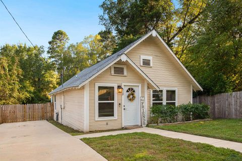 A home in Gilmer