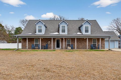 Homes For Sale - 720 Haggerty Road<br/> Karnack, TX 75661