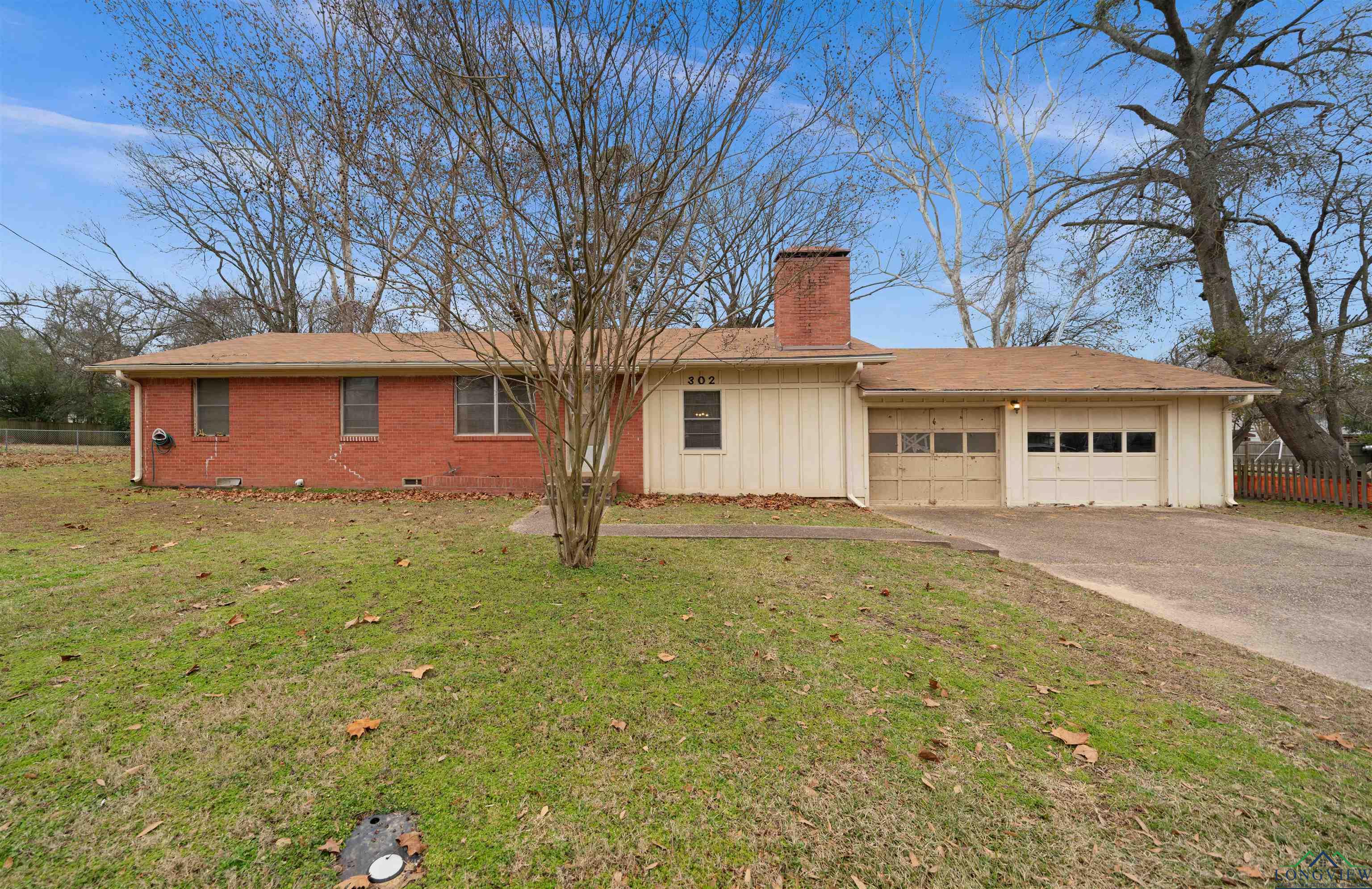 302 S Gibson St, Whitehouse, Texas image 1