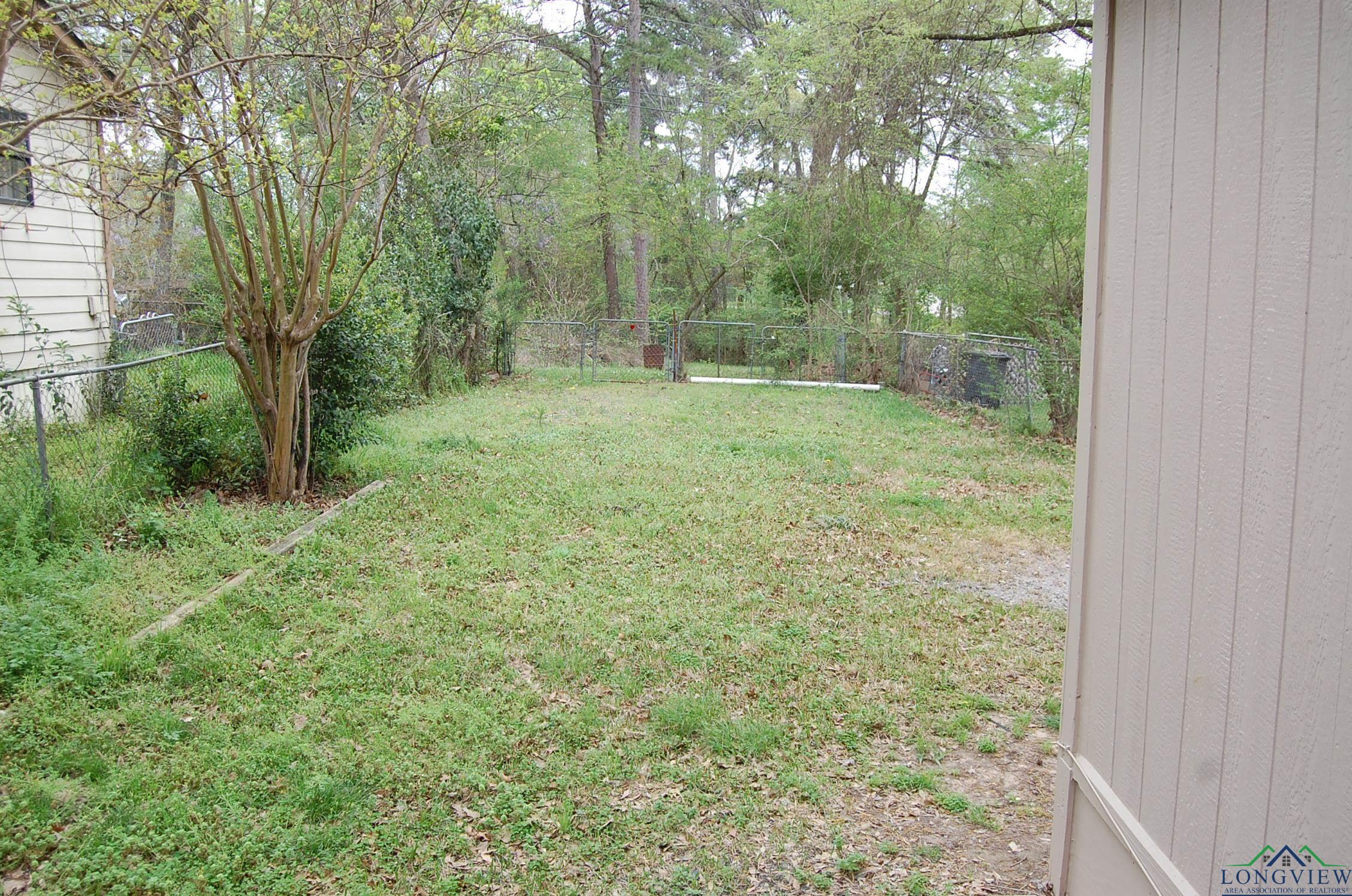 10114 Paradise Cir, Chandler, Texas image 22