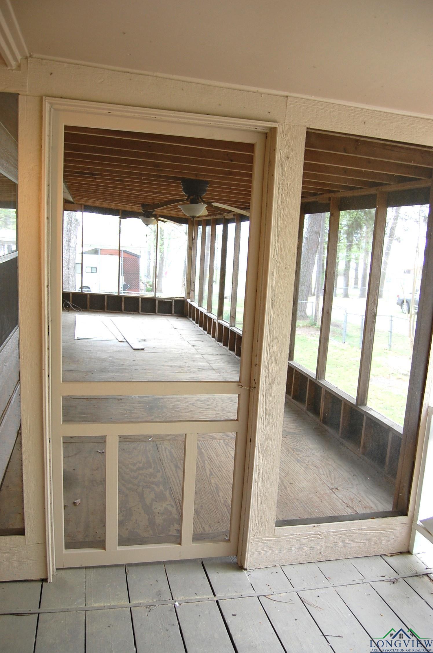 10114 Paradise Cir, Chandler, Texas image 4