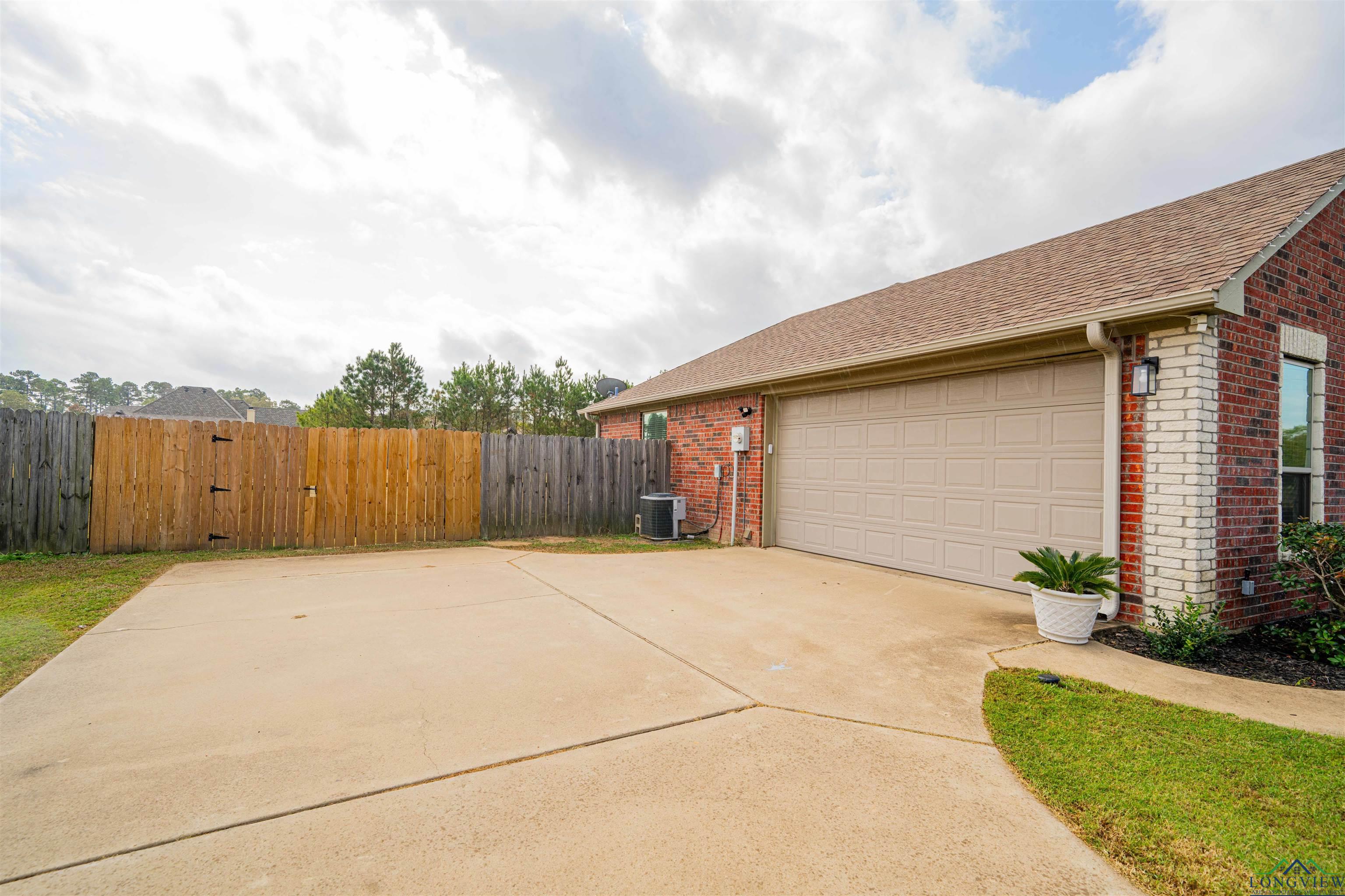 482 Karabeth Ln, Hallsville, Texas image 28