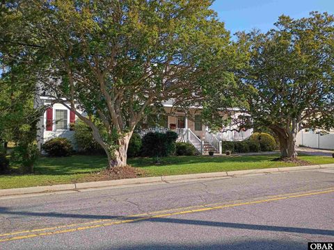 Photo of 511 Sir Walter Raleigh Street, Manteo, NC 27954 (MLS # 132726)