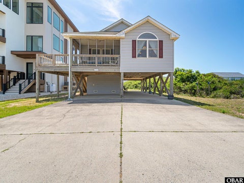 Homes For Sale - 213 E Aycock Street #LOT 9-10<br/> Kill Devil Hills, NC 27948