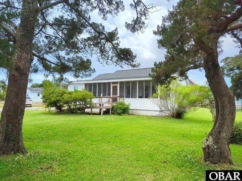 Homes For Sale - 690 -2A Irvin Garrish Highway #LOT 2B<br/> Hyde County, Ocracoke, NC 27960