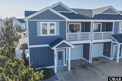 Townhouse For Sale - 111 Carolyn Drive #UNIT E<br/> Kill Devil Hills, NC 27948