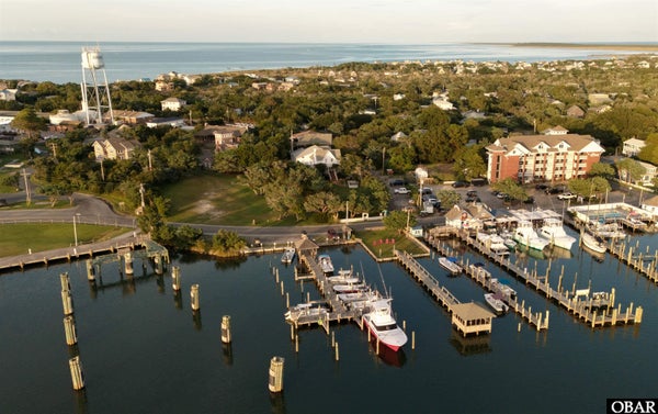 ADDRESS PRIVATE, OCRACOKE, NC 27960 - Image ca2a87d032aa766b0773437ab87a2387/4158748170