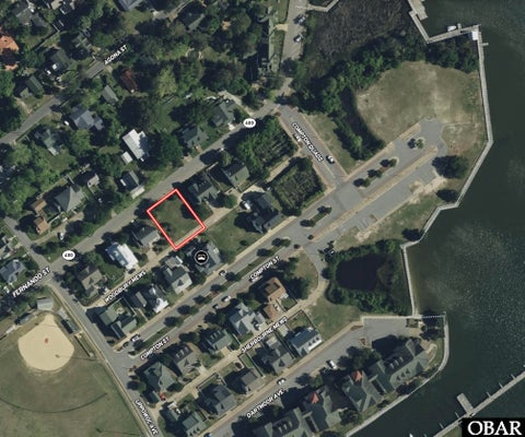 Vacant Land For Sale - 330 Fernando Street<br/> Manteo, NC 27954