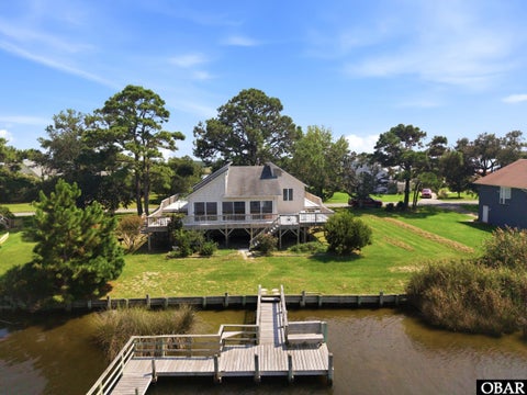 Homes For Sale - 3930 Ivy Lane<br/> Kitty Hawk, NC 27949
