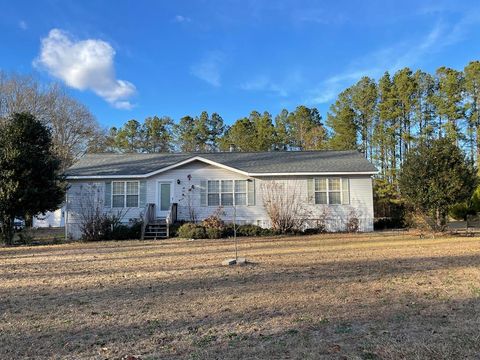 Mobile Home in Dalzell SC 5045 Queen Chapel Rd.jpg